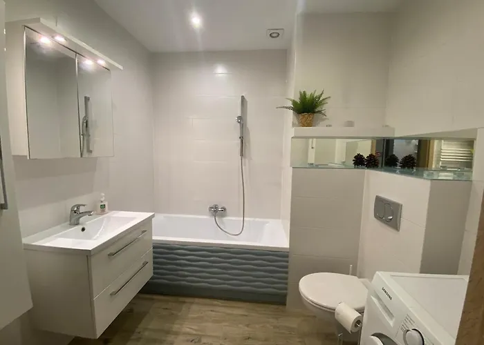 Cosy With Balcony In Niebuszewo 48m2 Apartamento Estetino